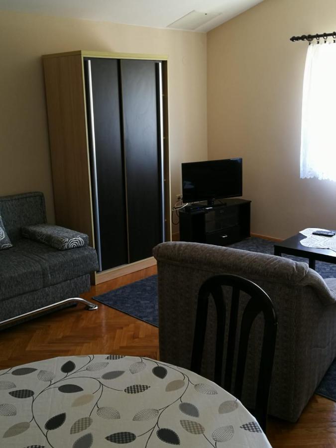 Apartments Ljubica Biograd Na Moru Εξωτερικό φωτογραφία