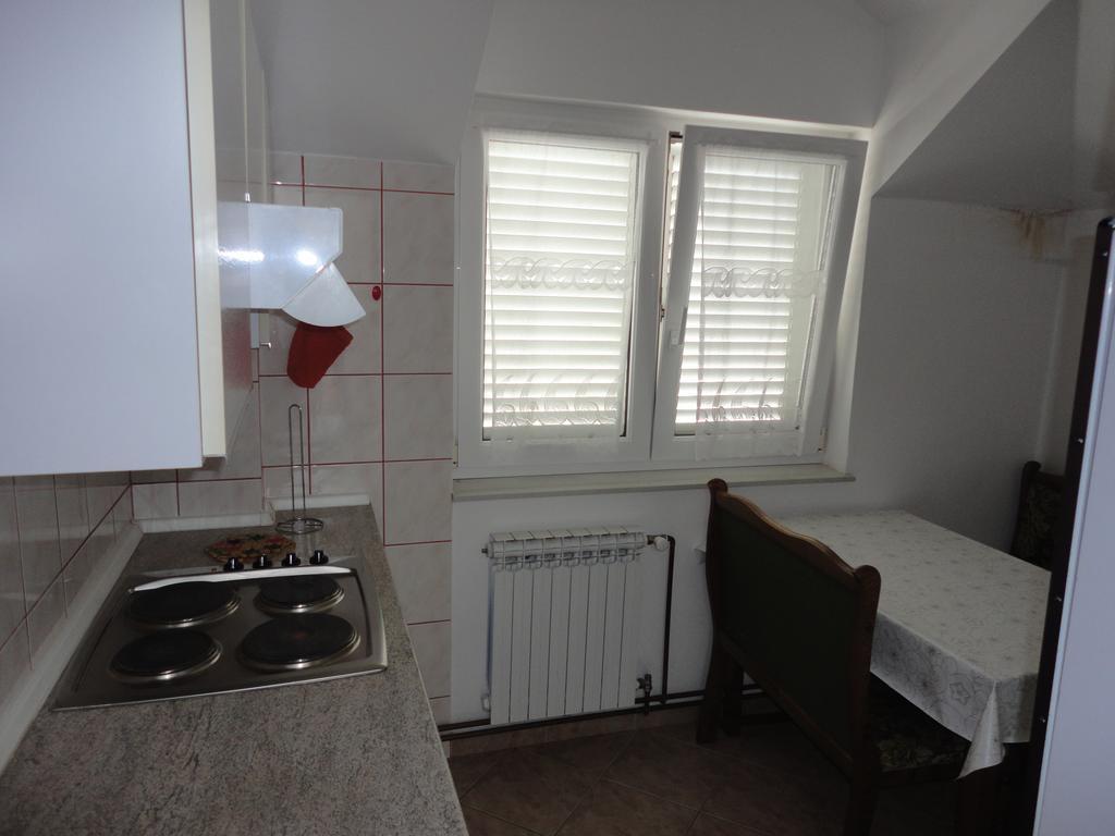 Apartments Ljubica Biograd Na Moru Δωμάτιο φωτογραφία